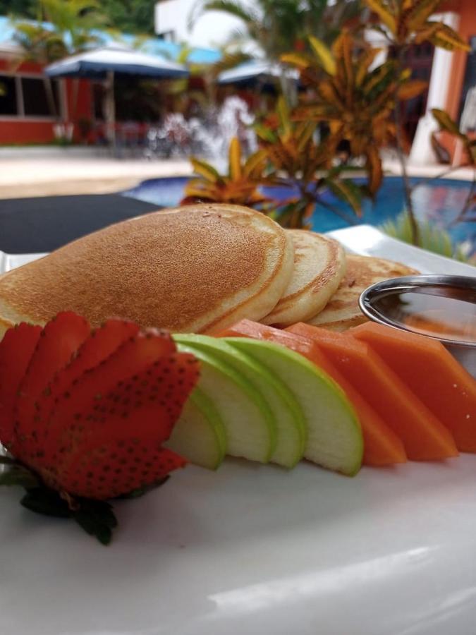 Hotel Puerto Libre ปวยร์โต บาร์ริโอส ภายนอก รูปภาพ