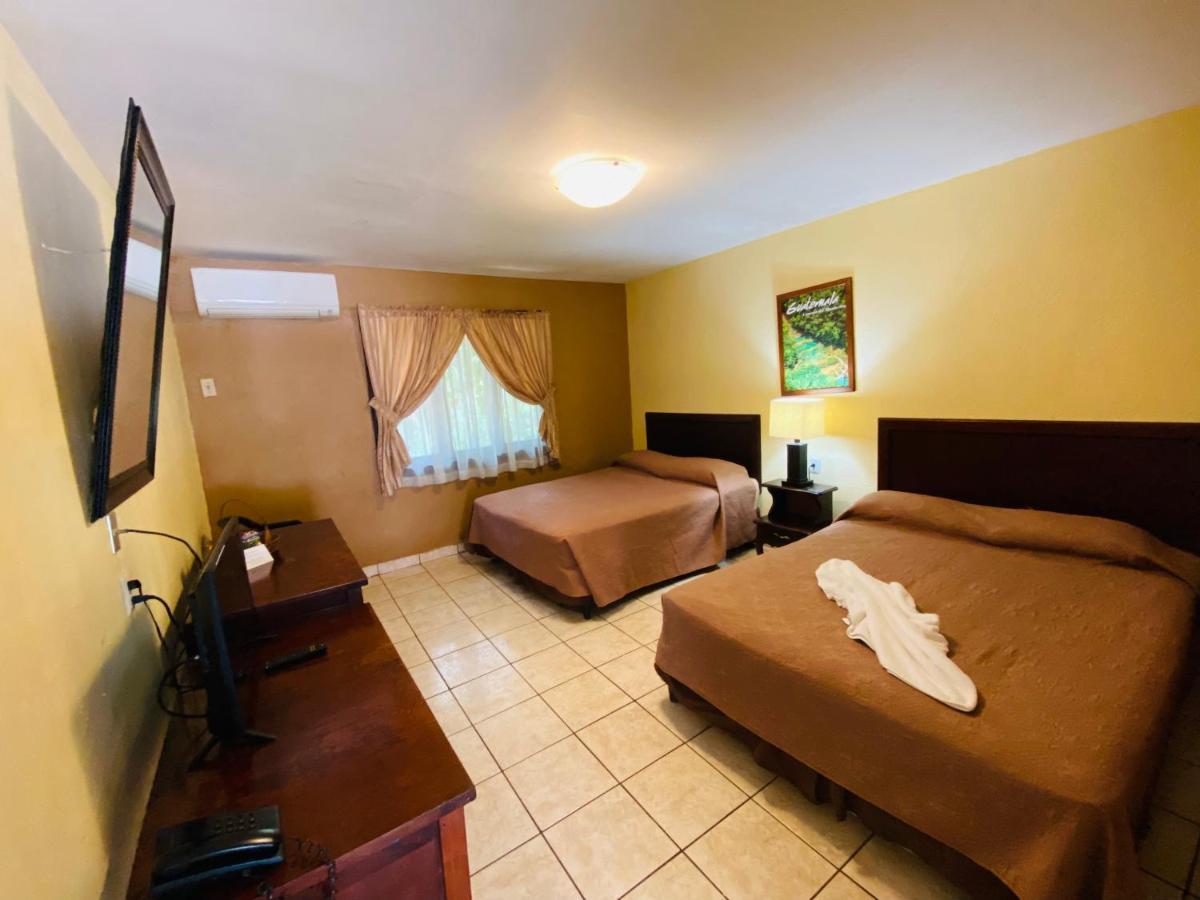 Hotel Puerto Libre ปวยร์โต บาร์ริโอส ภายนอก รูปภาพ