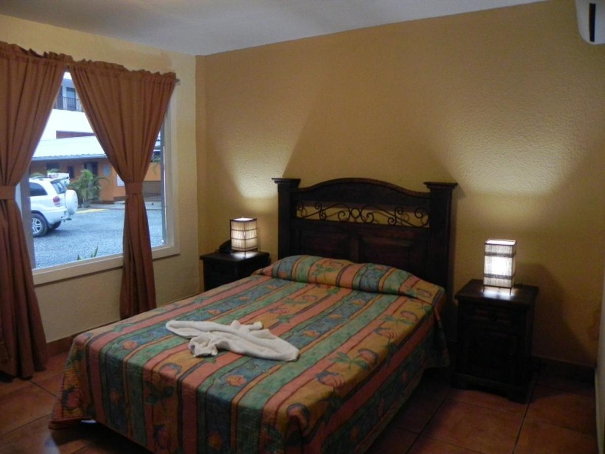 Hotel Puerto Libre ปวยร์โต บาร์ริโอส ภายนอก รูปภาพ